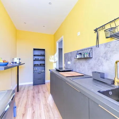 Apartment Luxury Homeplace In Center